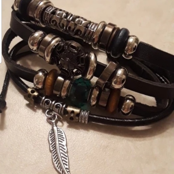 2 set of Vintage Pendent Leather Bracelet For Men - Picture 4 of 4